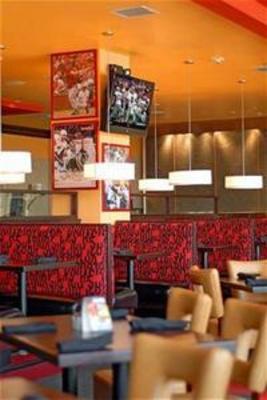 фото отеля Holiday Inn Northeast Arlington (Texas)