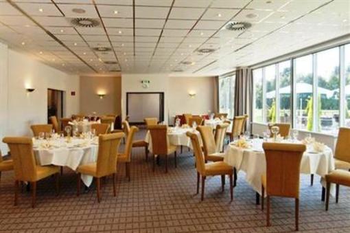 фото отеля Holiday Inn Cologne Bonn Airport