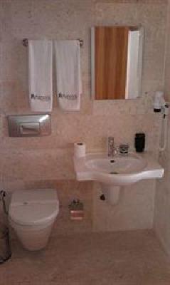 фото отеля Rhapsody Hotel