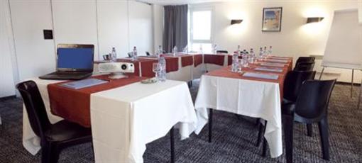 фото отеля Hotel Kyriad Deauville Saint Arnoult