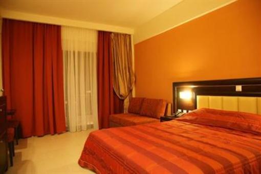 фото отеля Mouzaki Hotel & Spa