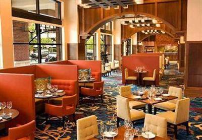 фото отеля Redmond Marriott Town Center