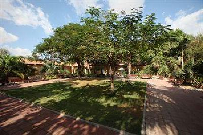 фото отеля Almog Holiday Village