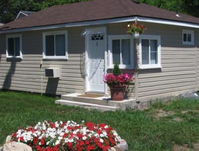 фото отеля Angels Wasaga Cottages