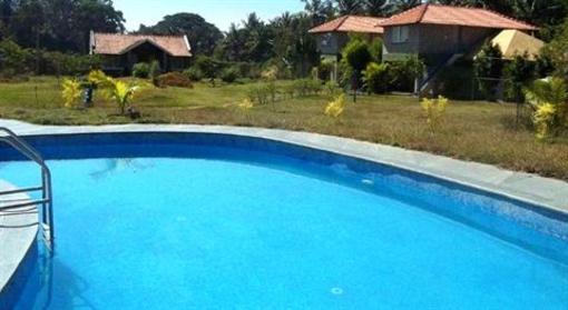 фото отеля Stay Simple Riverdale Resort