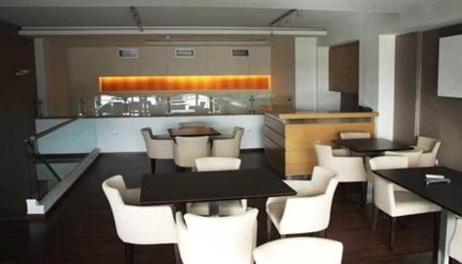 фото отеля Hotel Flisvos Kalamata