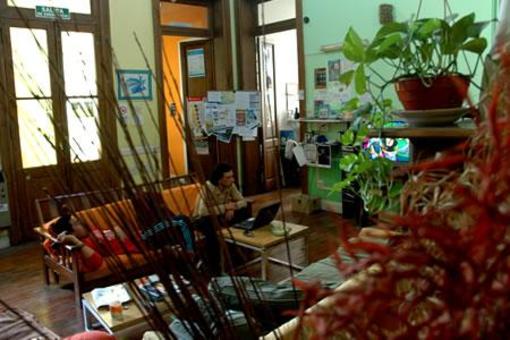 фото отеля Hostel One
