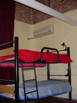 фото отеля Hostel One