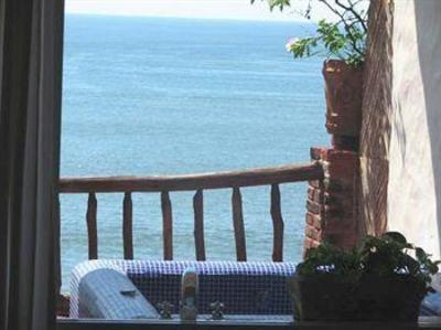 фото отеля Brisas del Mar Hotel