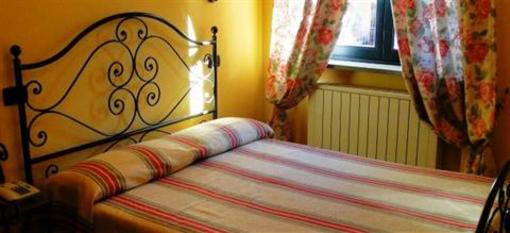фото отеля Hotel Le Lanterne