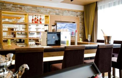 фото отеля Hotel Garni Arosa