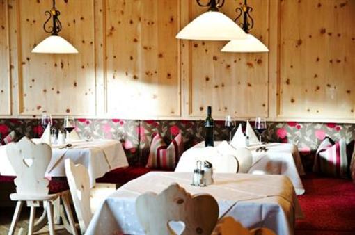 фото отеля Hotel Garni Arosa