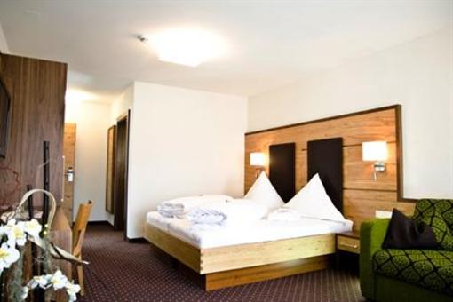 фото отеля Hotel Garni Arosa