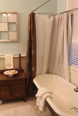 фото отеля Carroll House Bed and Breakfast