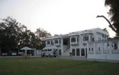 фото отеля Hotel Devendra Garh Palace