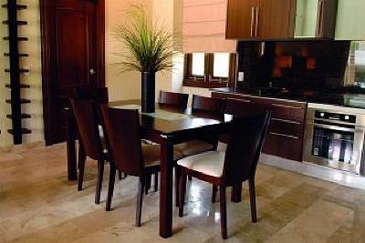 фото отеля Tropical Suites