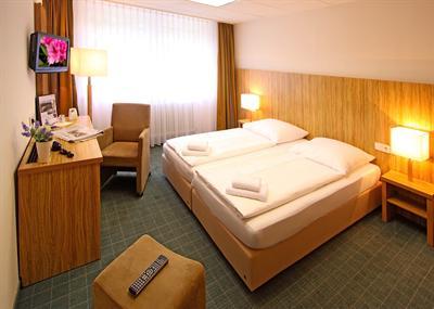 фото отеля Hotel am Burgholz