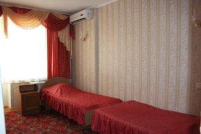 фото отеля Turist Hotel Nikolaev