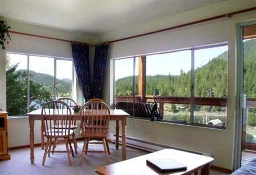 фото отеля Sunshine Coast Resort