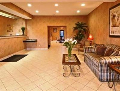 фото отеля Super 8 Owingsville