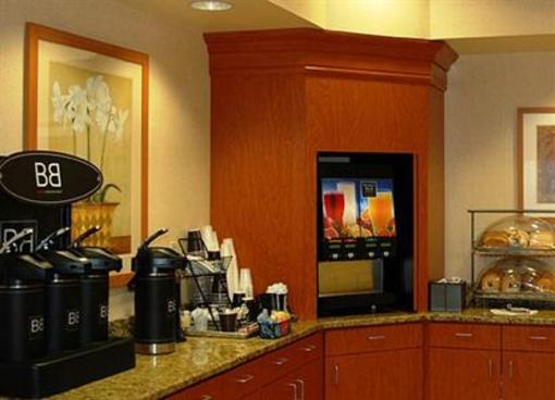 фото отеля Fairfield Inn & Suites Atlanta Vinings