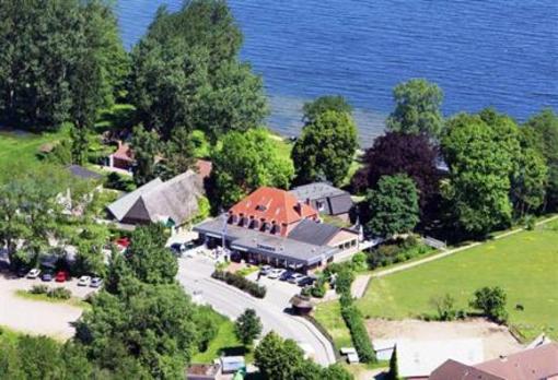 фото отеля Flair Hotel Zur Mühle Am See Dersau