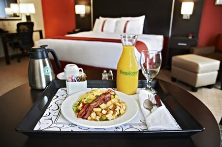 фото отеля Holiday Inn Birmingham-Hoover