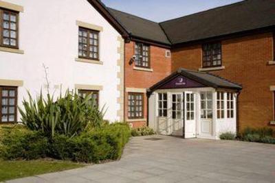 фото отеля Premier Inn Waltham Abbey