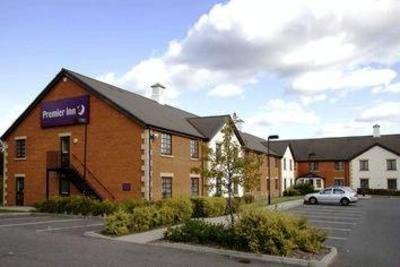 фото отеля Premier Inn Waltham Abbey