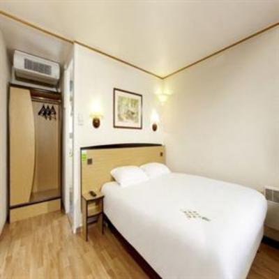 фото отеля Hotel Campanile Sable Sur Sarthe Vion