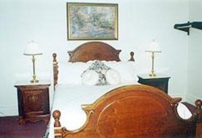 фото отеля Cos Cob Inn