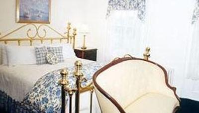 фото отеля Cos Cob Inn