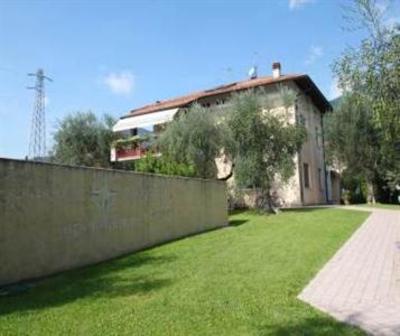 фото отеля Toscolano Apartment 2