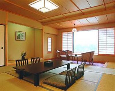 фото отеля Kagamigaike Hekizantei Nihonmatsu