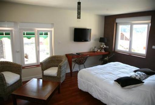 фото отеля Auberge Du Tuye Fournets-Luisans
