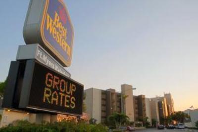 фото отеля Best Western Waterfront Hotel North Fort Myers