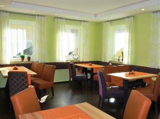 фото отеля Hotel Zur Sonne Herrieden