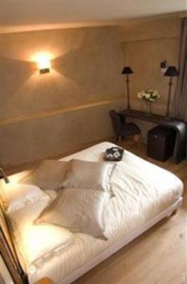 фото отеля Lyon Ouest Hotel