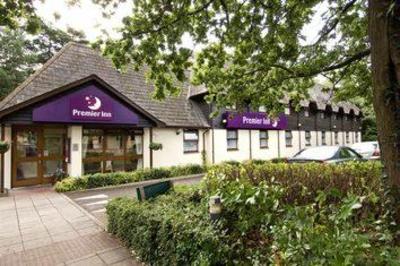 фото отеля Premier Inn Bournemouth Ferndown