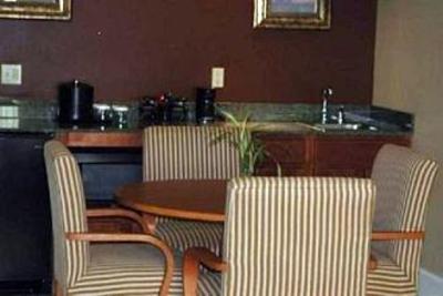 фото отеля Crowne Plaza Hotel Washington DC-Rockville