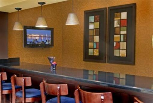 фото отеля Crowne Plaza Hotel Washington DC-Rockville