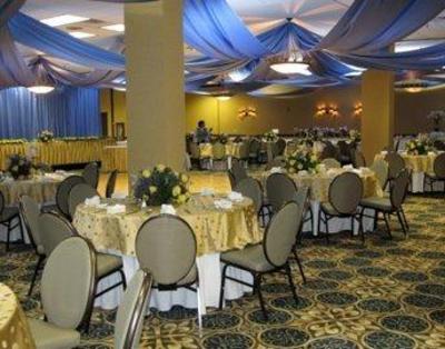 фото отеля Crowne Plaza Hotel Washington DC-Rockville