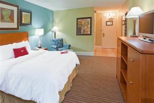 фото отеля Crowne Plaza Hotel Washington DC-Rockville