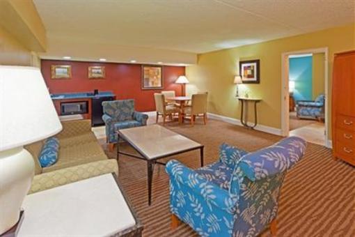 фото отеля Crowne Plaza Hotel Washington DC-Rockville