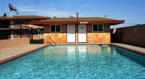 фото отеля Gateway Inn Fairfield (California)