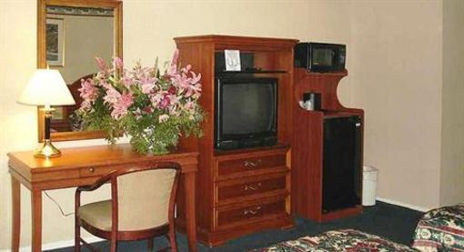 фото отеля Gateway Inn Fairfield (California)