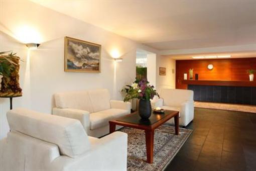 фото отеля Hotel Krone Tirolo