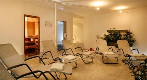 фото отеля Hotel Krone Tirolo