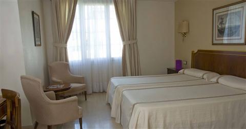 фото отеля Ayre Hotel Cordoba