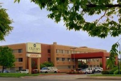 фото отеля Oxford Suites Redding